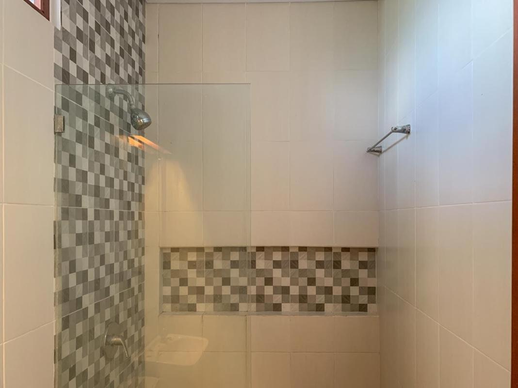 קנגו Lotus Bali Guest House מראה חיצוני תמונה